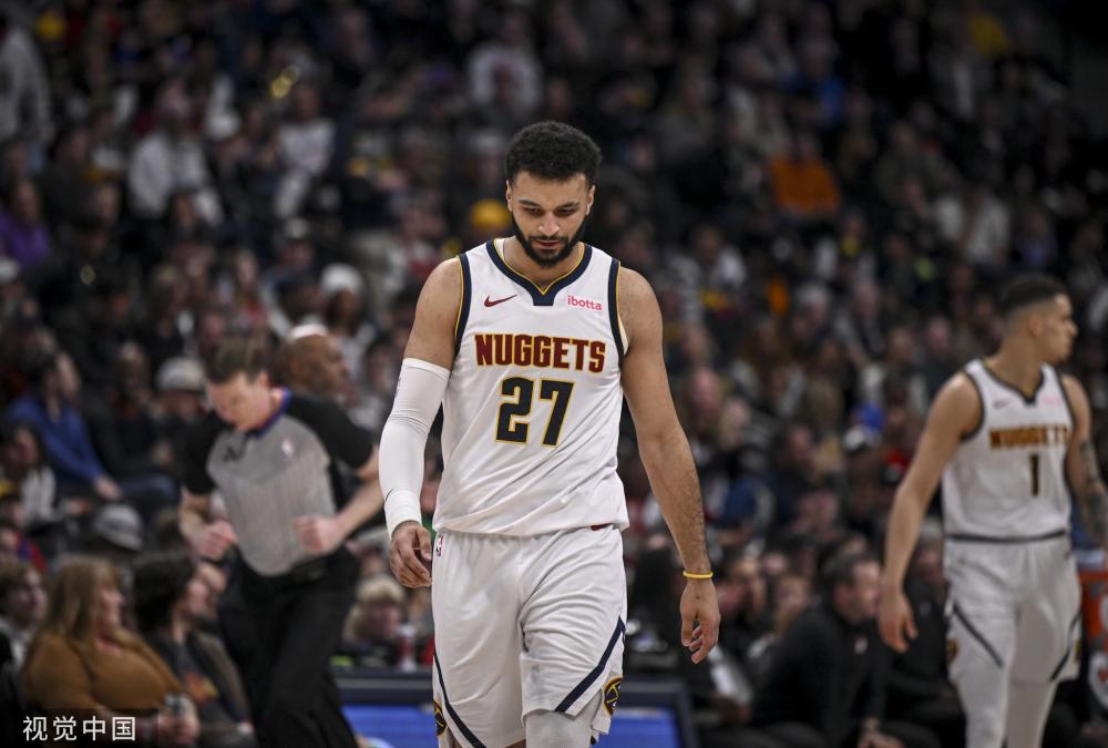 比的表现吸 比的表现吸